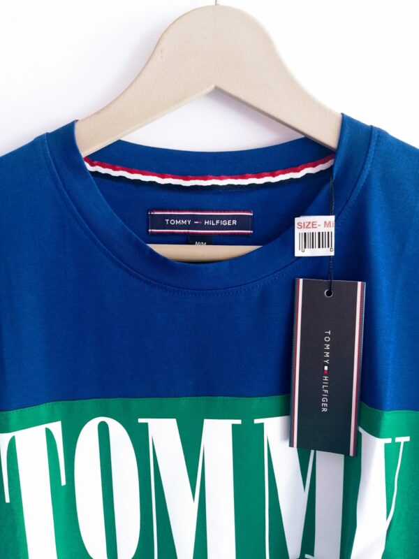 Tommy Hilfiger Desert Sky Cotton Regular Fit Logo Printed T-Shirt - Image 2